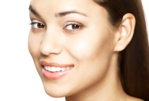 Benefit from a cosmetic dentist in Holbrook.